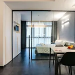 Htm Venice By Halldis メストレ