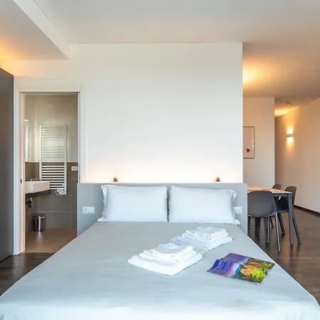 Htm Venice By Halldis מסטרה