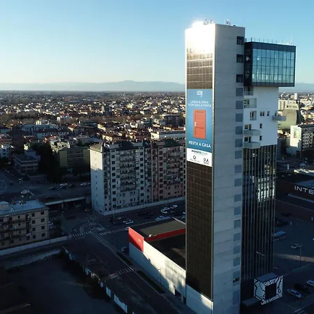 Htm Venice By Halldis Местре