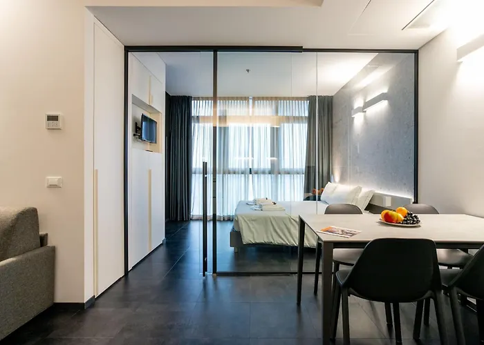 Htm Venice By Halldis Местре