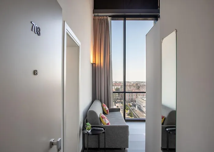 Htm Venice By Halldis *