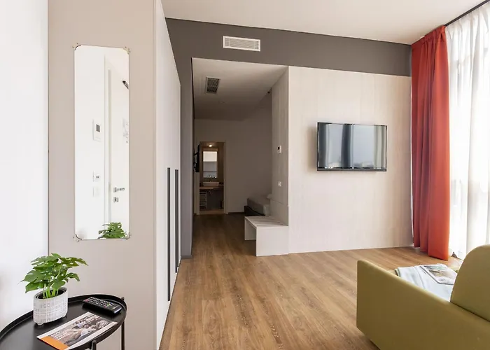 Htm Venice By Halldis Апартаменты