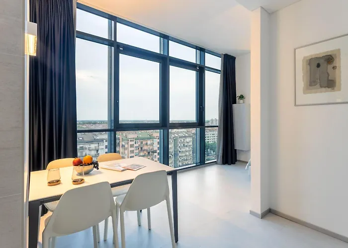 Htm Venice By Halldis Daire