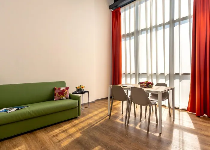 Htm Venice By Halldis Daire *