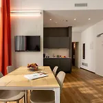 Htm Venice By Halldis Apartament *