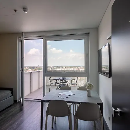Htm Venice By Halldis Mestre