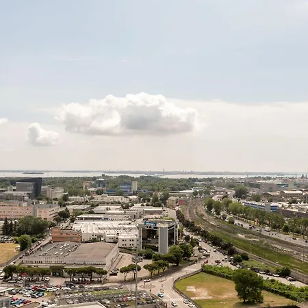 Htm Venice By Halldis Апартаменты Местре