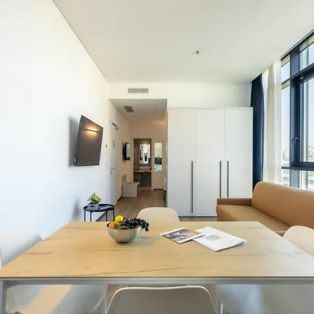 Htm Venice By Halldis Местре