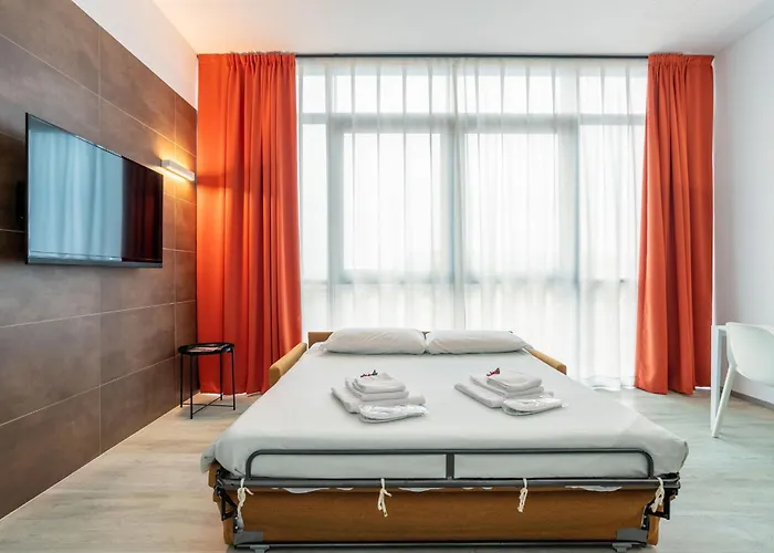 Htm Venice By Halldis *