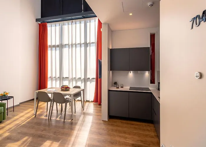 Htm Venice By Halldis *