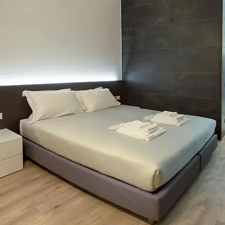 Htm Venice By Halldis Apartament *