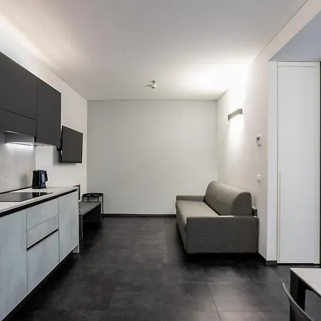 Htm Venice By Halldis Apartment