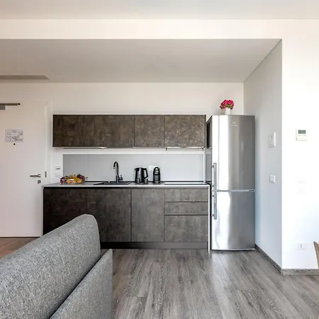 Apartment Htm Venice By Halldis