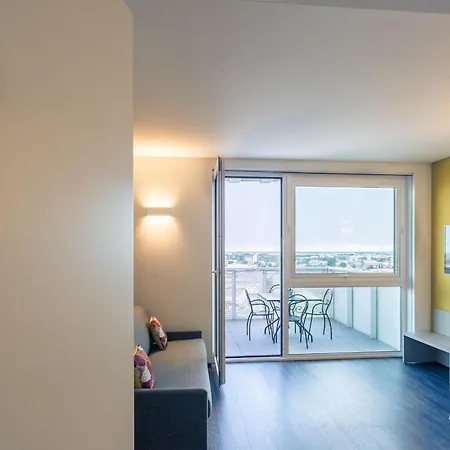 Htm Venice By Halldis *