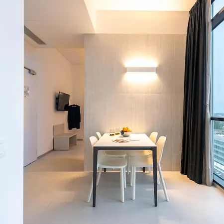 Htm Venice By Halldis Apartment *