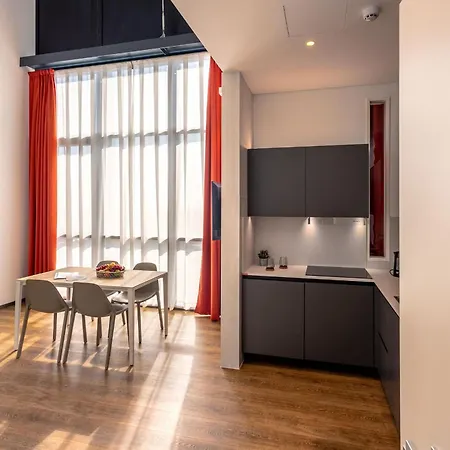 Htm Venice By Halldis *